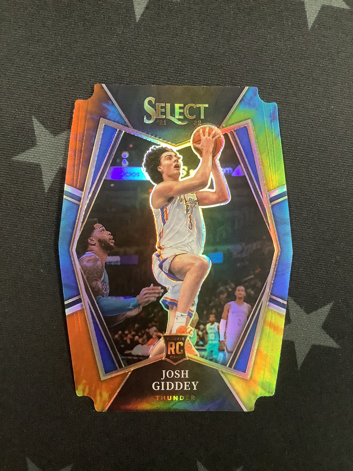 2021-22 Panini Select Josh Giddey Premier Level Tie-Dye Prizm Die-Cut #143 RC #19/25