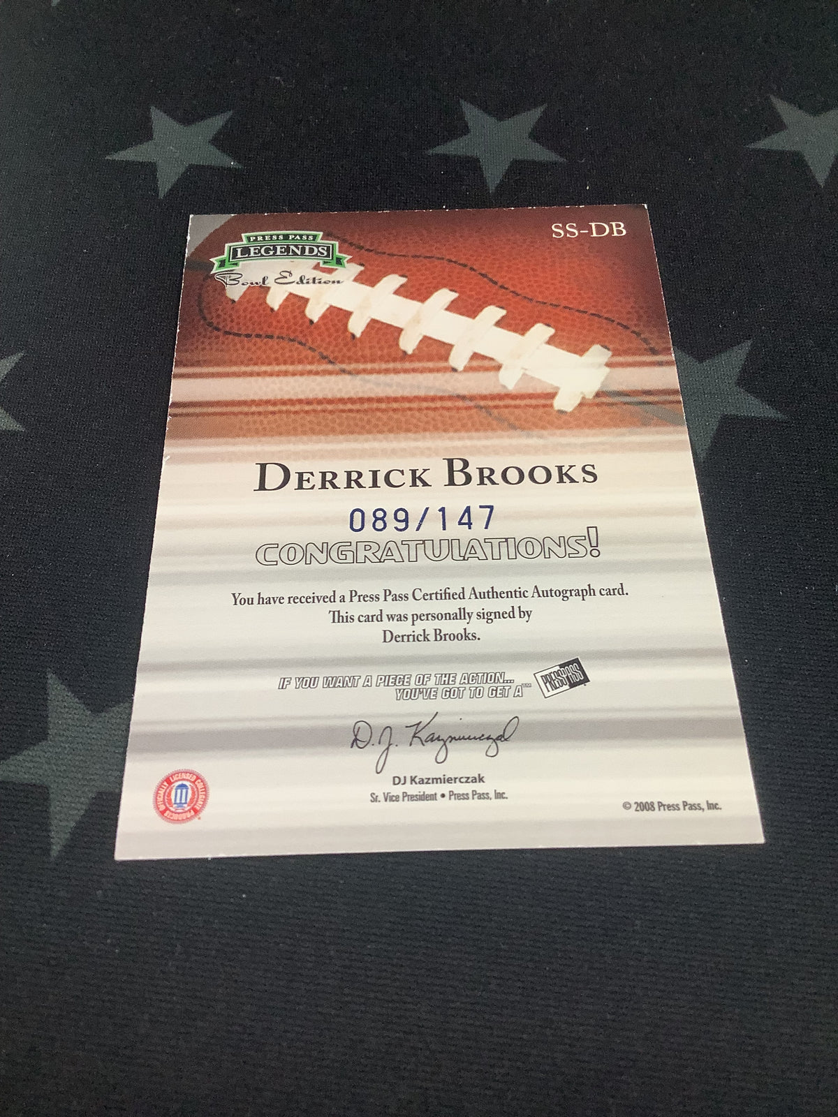 2008 Press Pass Derrick Brooks Sapphire Auto /147