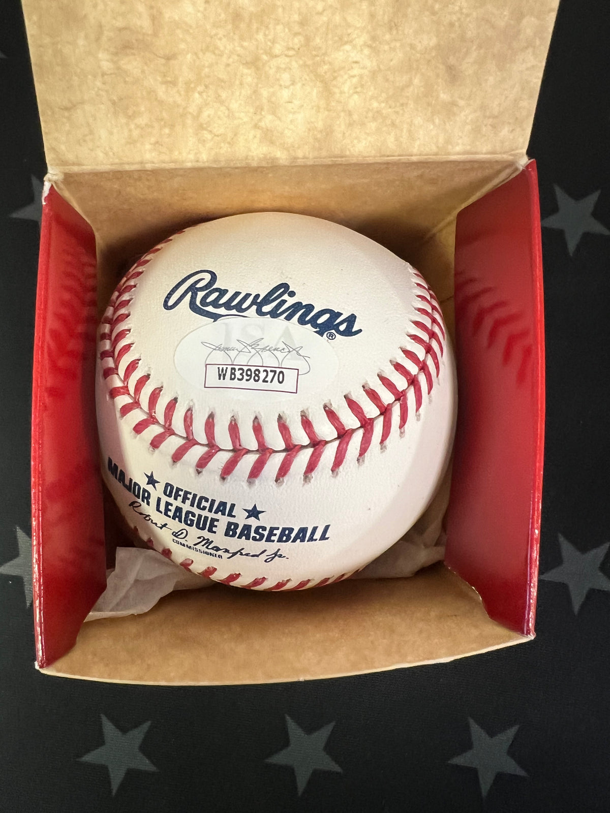 Ozzie Guillen Autographed Baseball w/ JSA COA