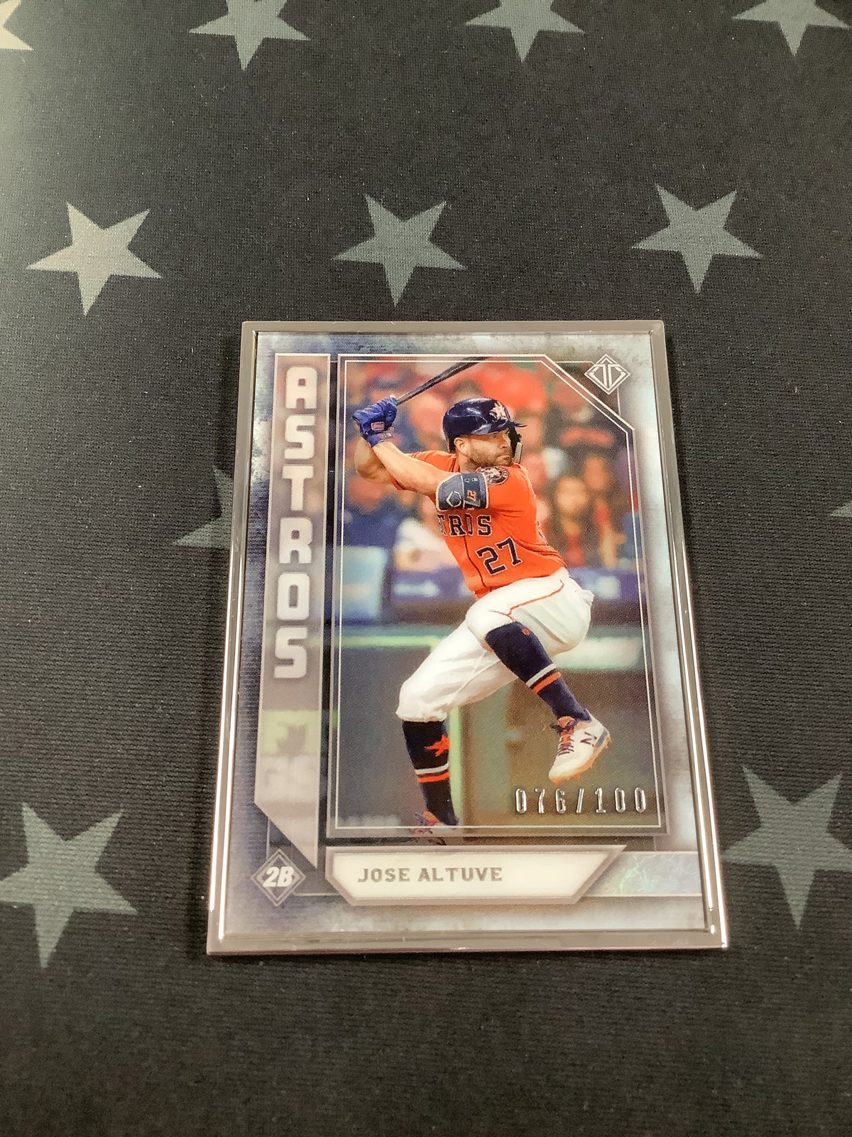 2019 JOSE ALTUVE TRANSCENDENT COLLECTION BASEBALL #17 /100