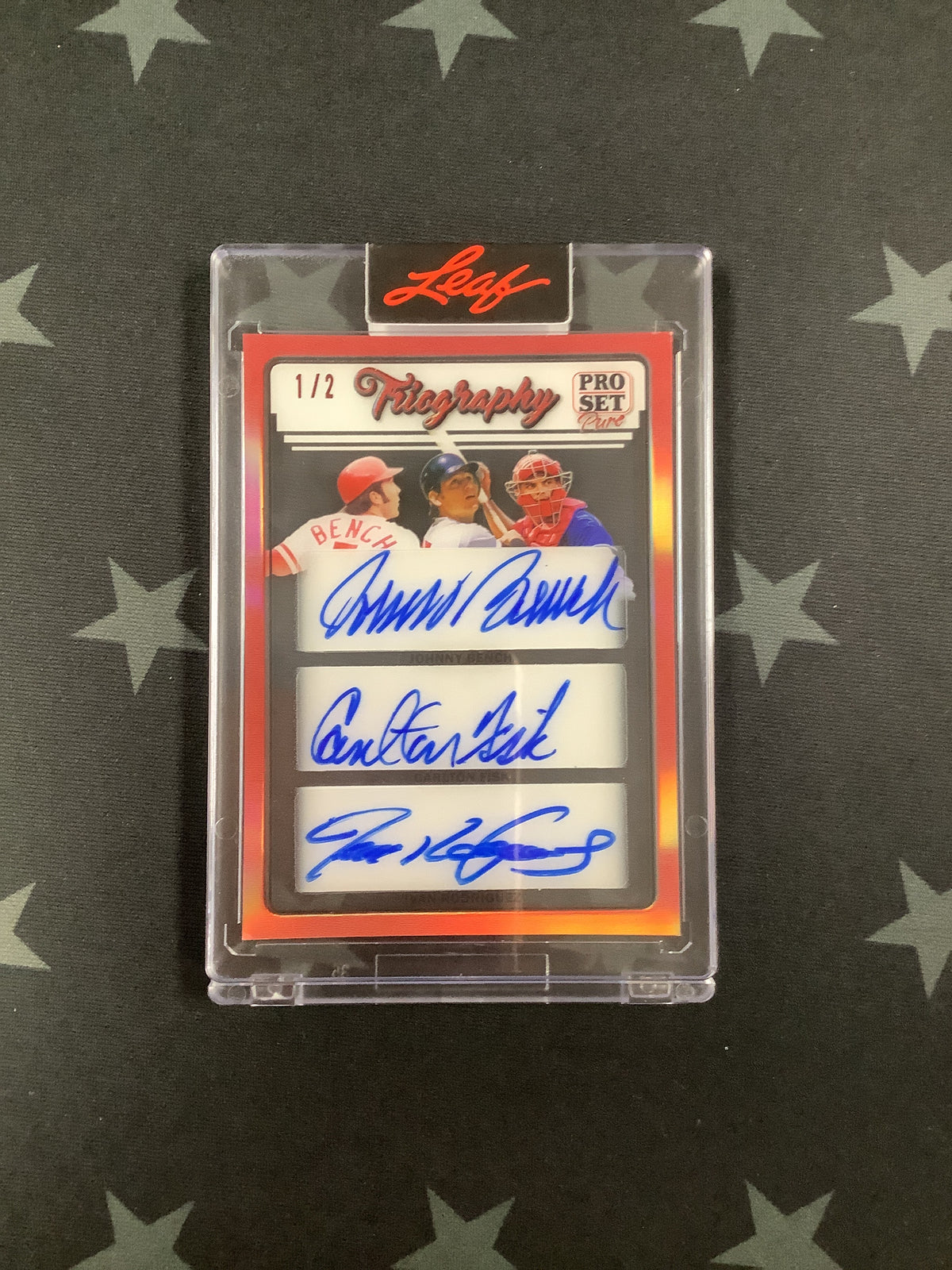 2023 Leaf Pro Set Pure Johnny Bench / Carlton Fisk / Ivan Rodriguez Red Triography Auto 1/2