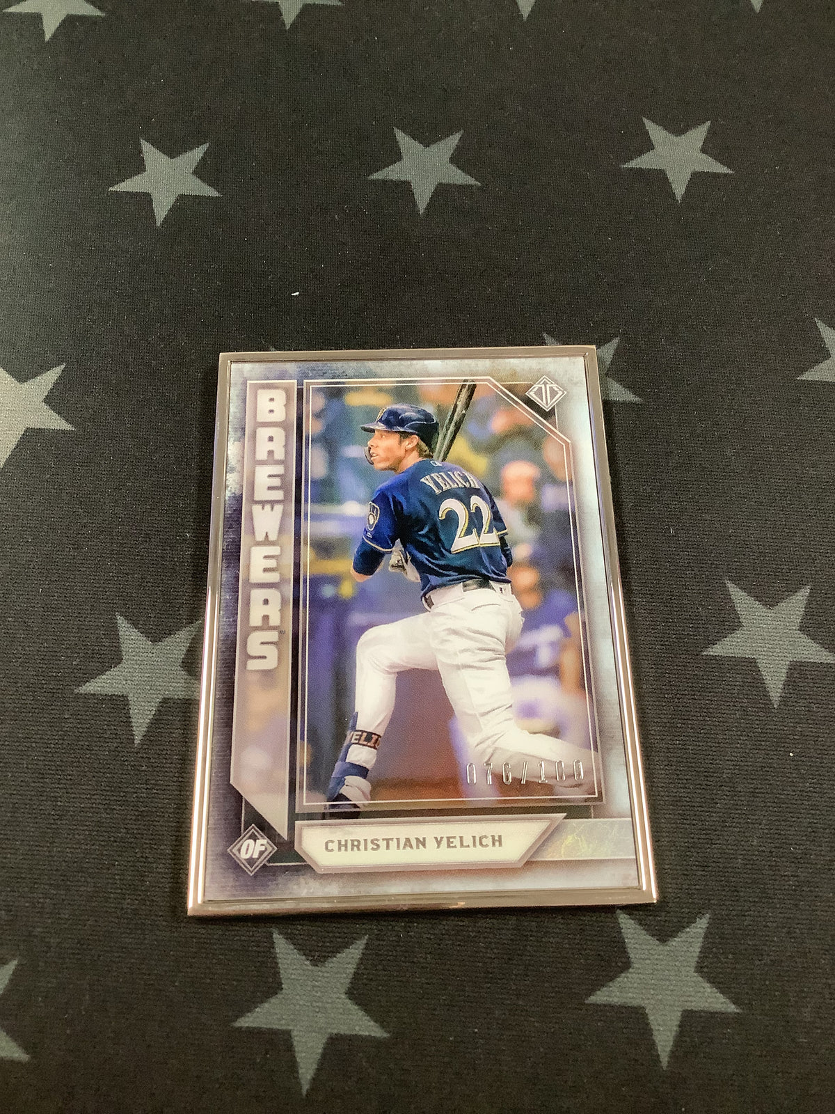 2019 CHRISTIAN YELICH TRANSCENDENT COLLECTION BASEBALL #76/100