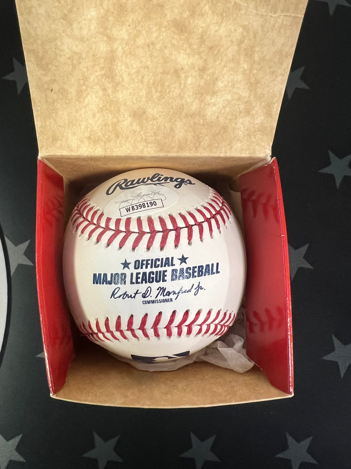 Ozzie Guillen Autographed Baseball "85 AL ROY" w/ JSA COA