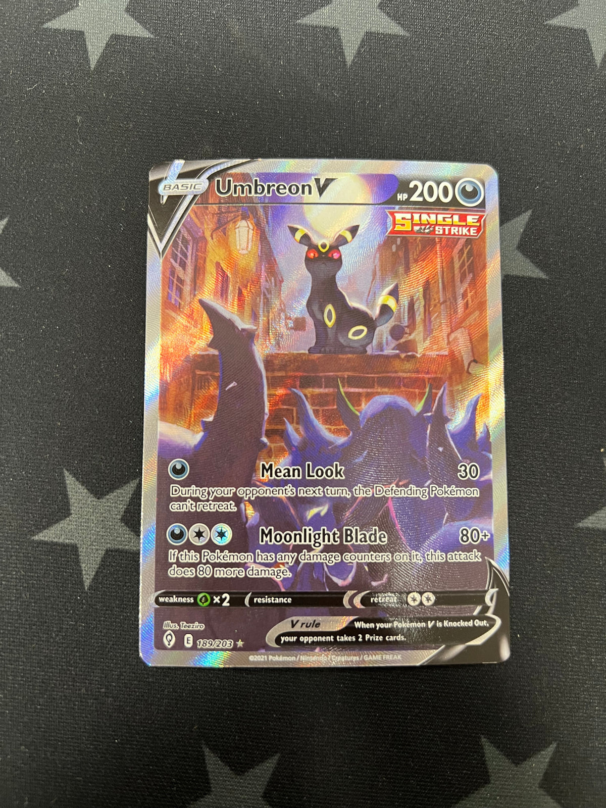 2021 Pokemon Umbreon V 189/203  Evolving Skies
