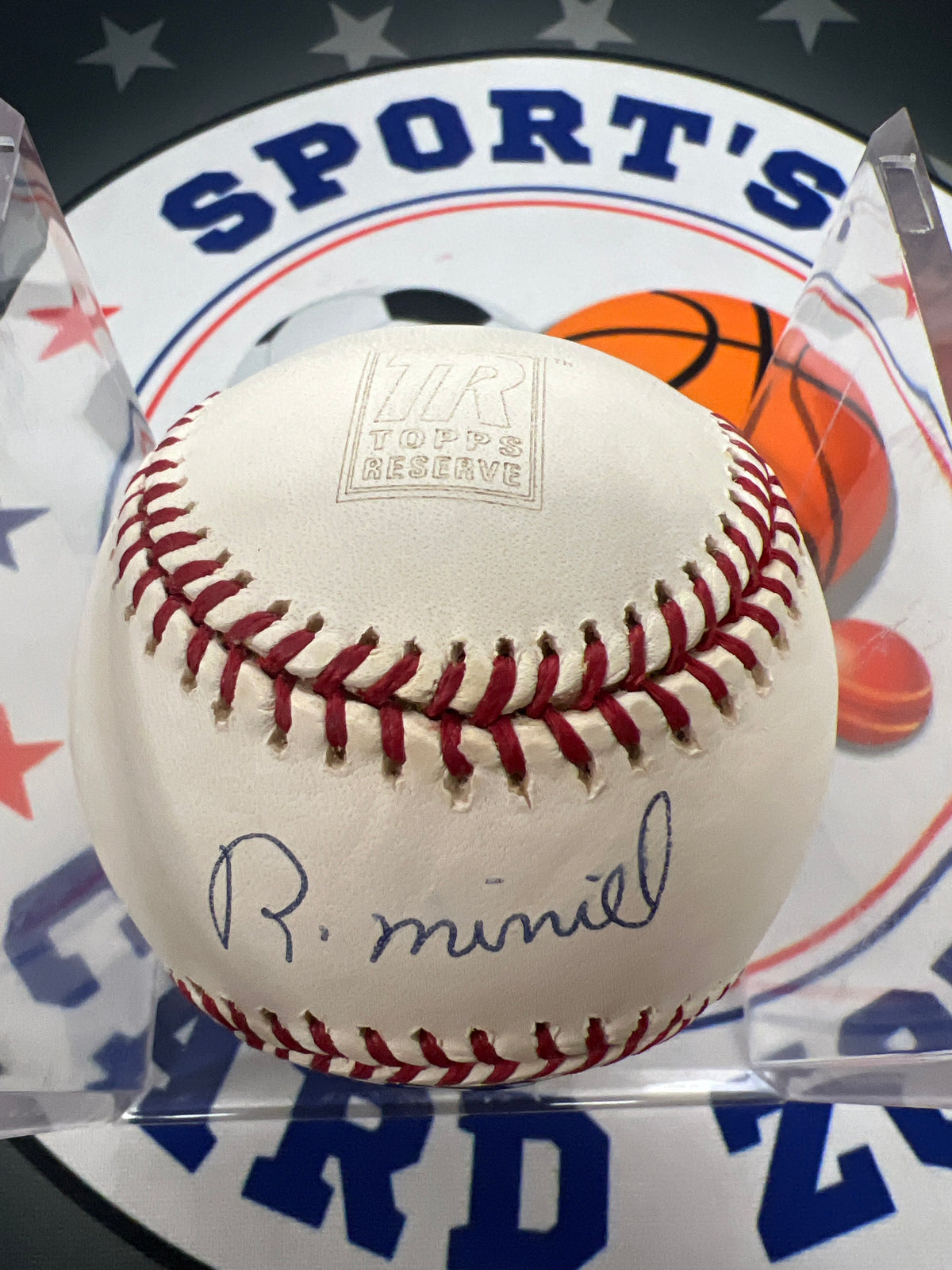 Roberto Miniel OMLB Autographed Baseball Topps Reserve