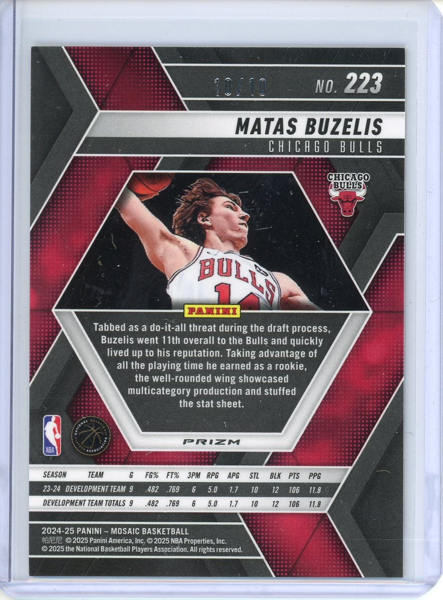 2024-25 Panini Mosaic Matas Buzelis RC #223 Gold FOTL Prizm /10