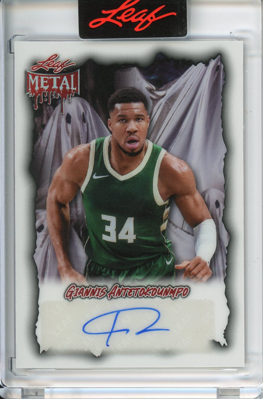 2025 Wild Card Metal Halloween Giannis Antetokounmpo Autograph 5/5