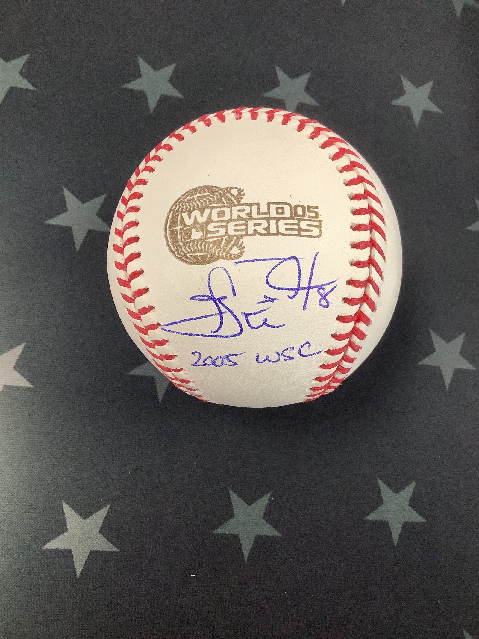 CARL EVERETT AUTOGRAPHED 2005 WHITE SOX WORLD SERIES BASEBALL W/ INSCRIPTION JSA COA