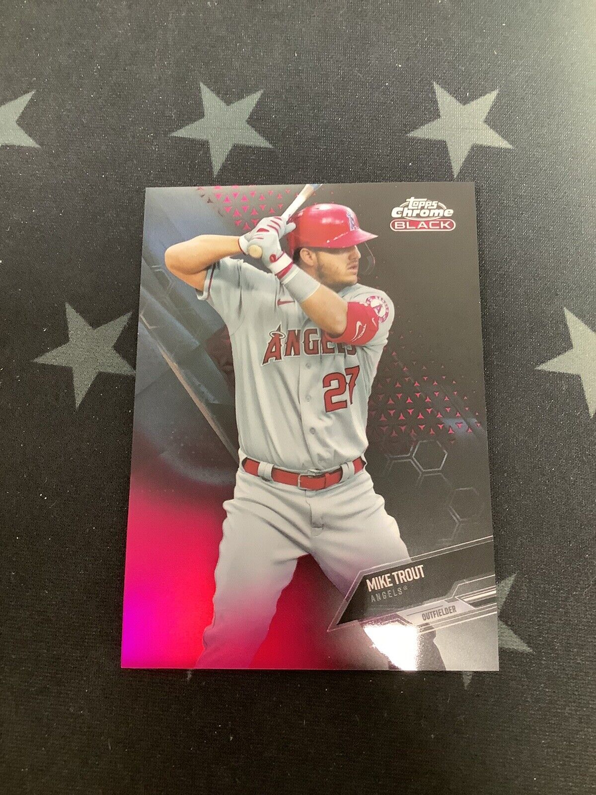 2021 TOPPS CHROME BLACK MIKE TROUT PINK #08/10 LOS ANGELES ANGELS CARD NO. 70