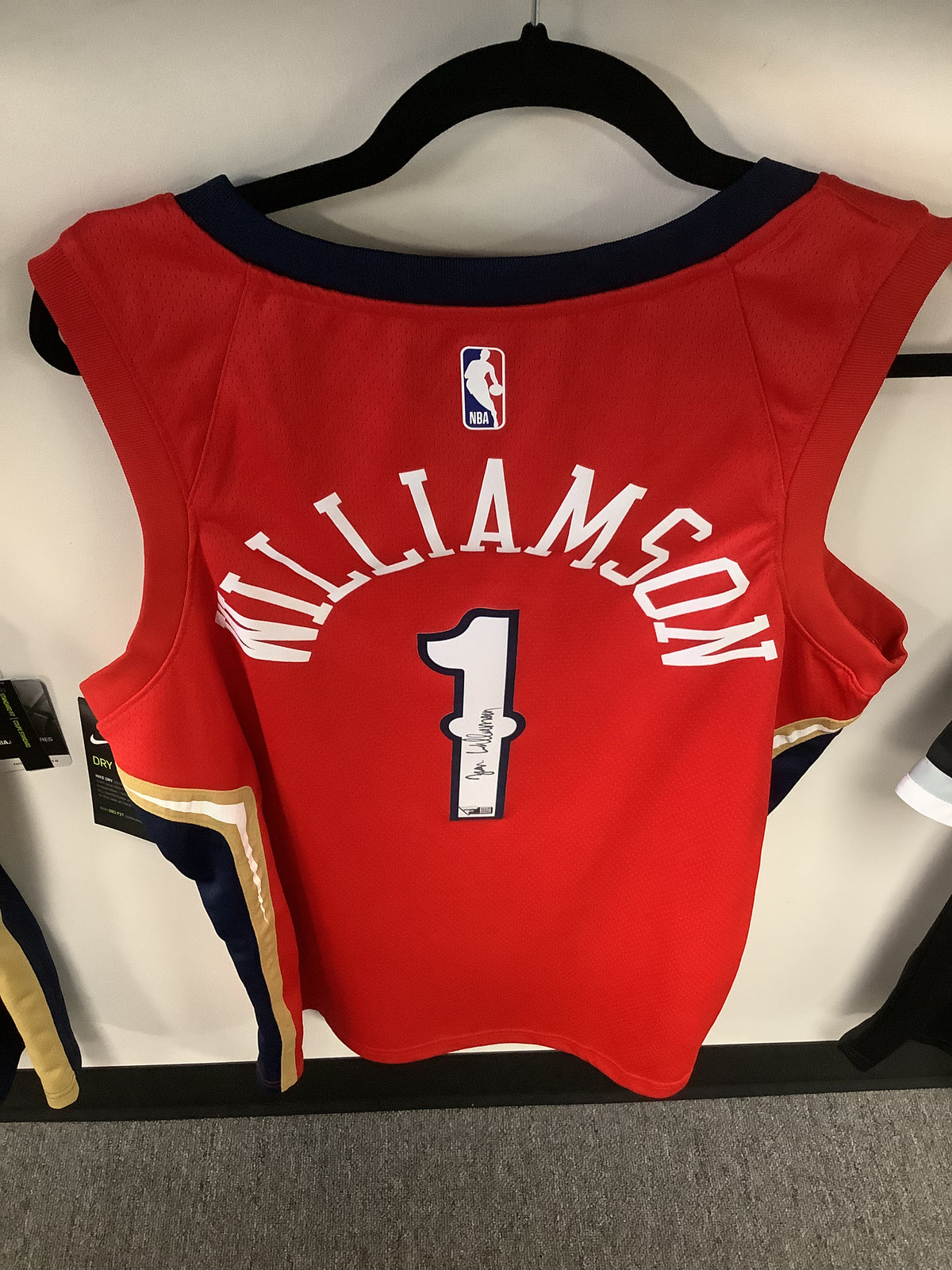 Zion Williamson New Orleans Pelicans Fanatics Authentic Autographed Nike  Navy Authentic Jersey